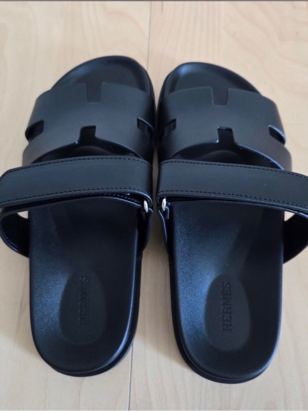 Hermes Black Leather H-Cut Slide Sandals for Men - Picture 4 of 5